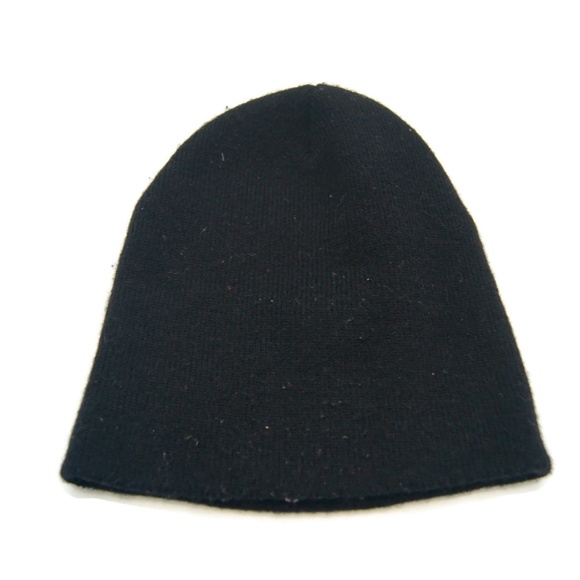 iriver BEANIE HAT CAP Black - Picture 5 of 5